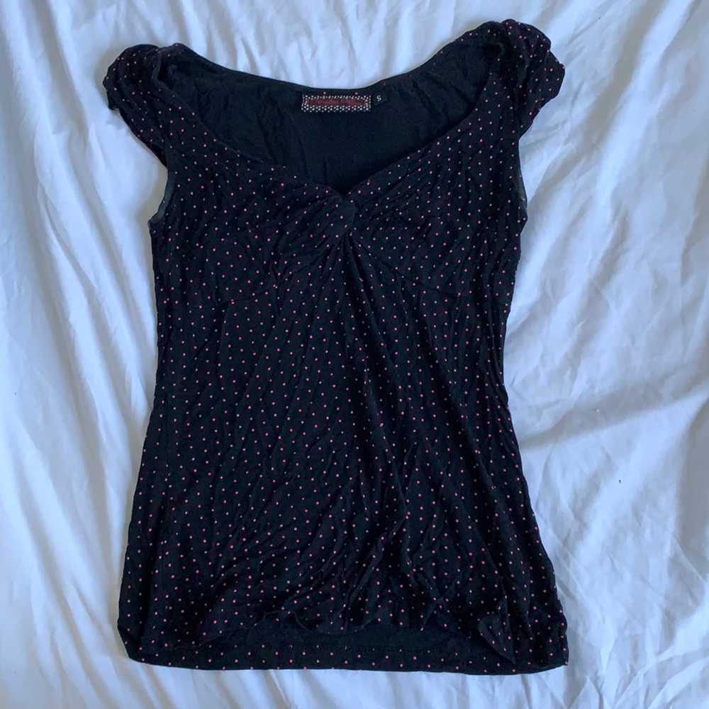 90s voodoo vixen top with pink polka dots!